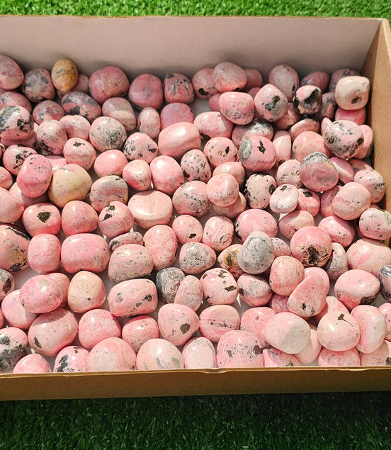 Lot 2.5 kg Tumbled Rhodonite