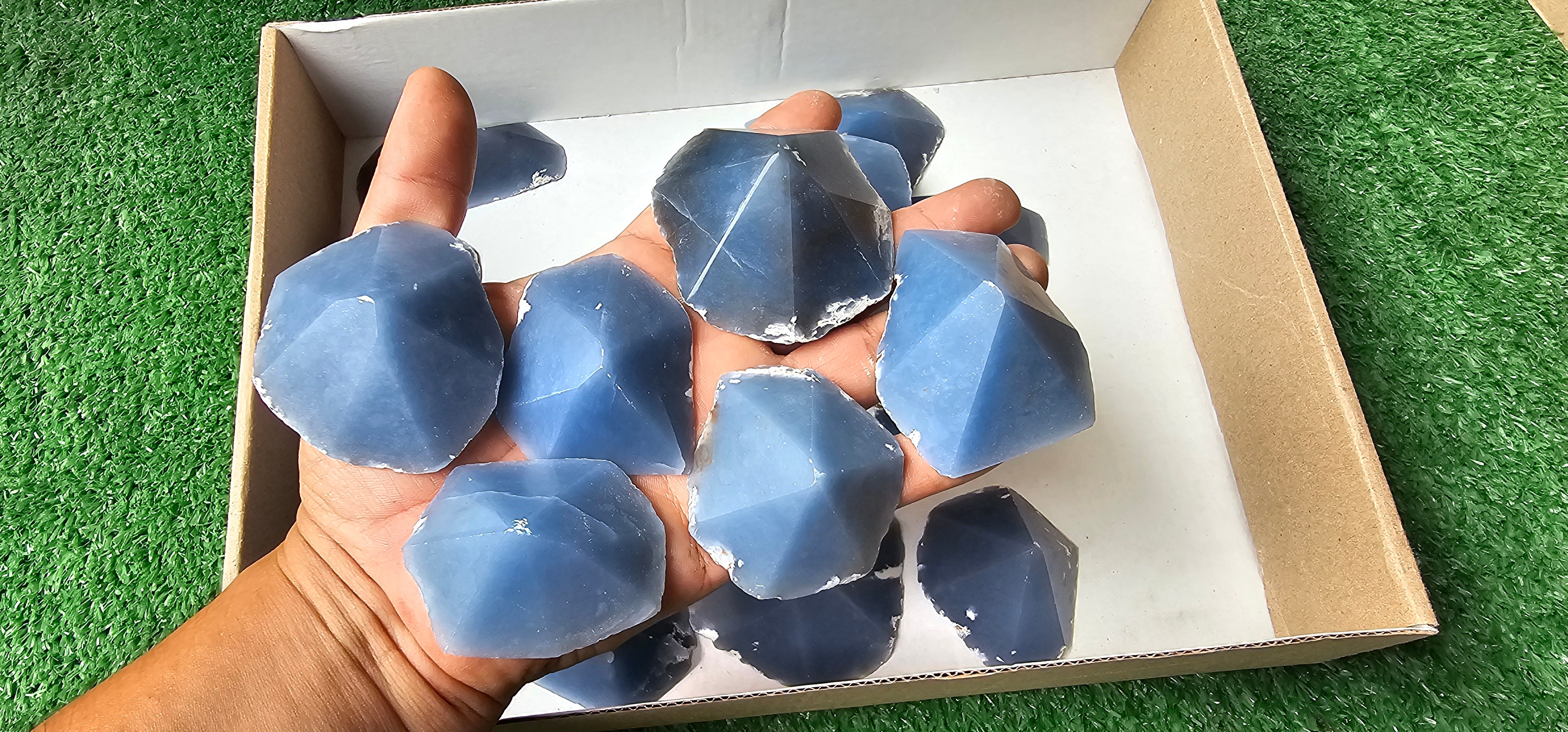 Lot 19 Slices with point Angelite