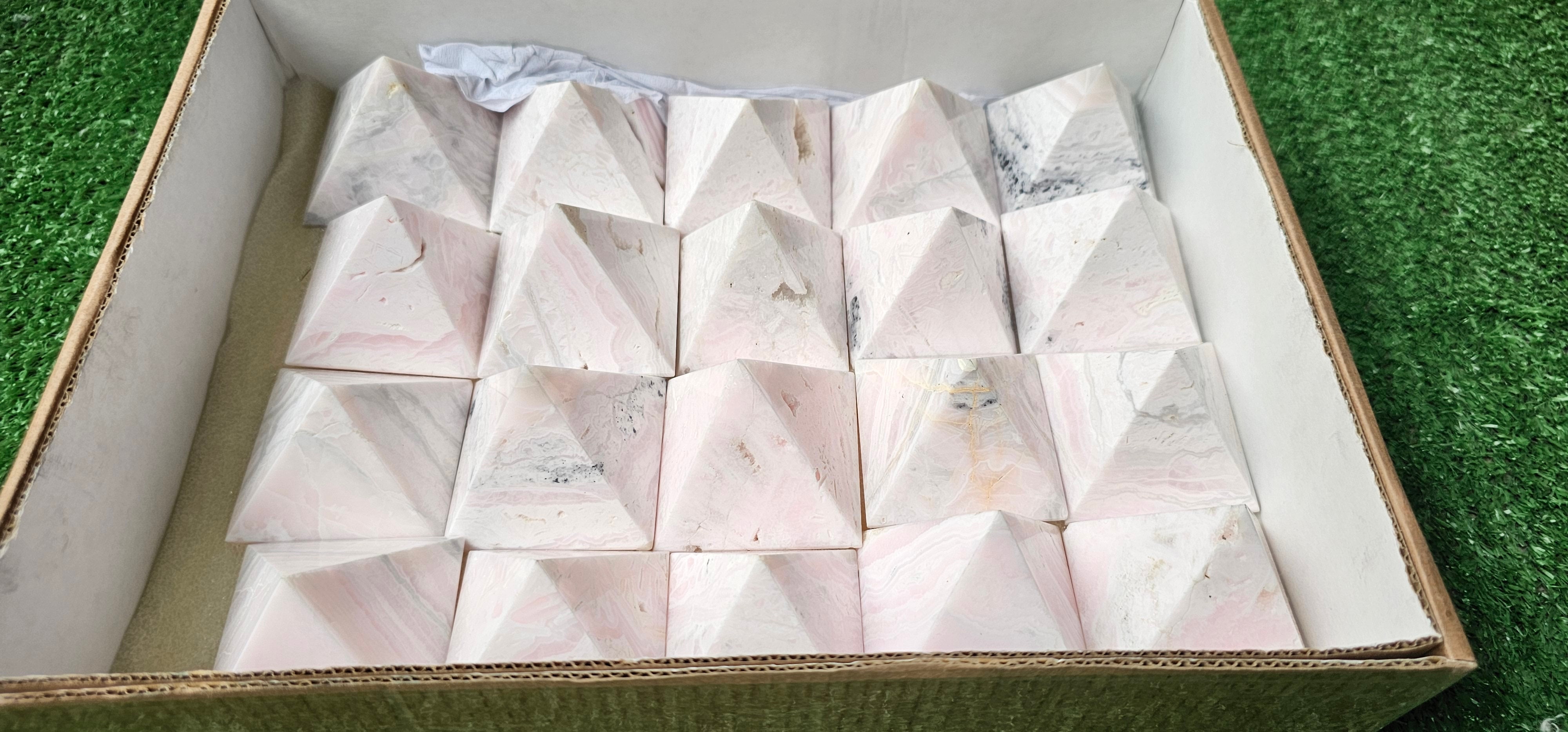 Lot 20 Mangano Calcite Pyramid
