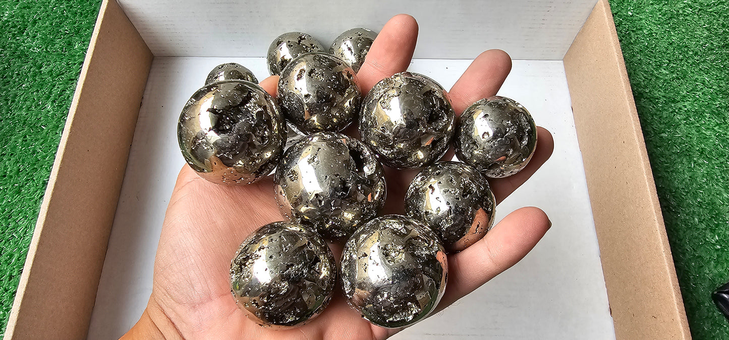 Lot 15 pcs Pyrite Sphere