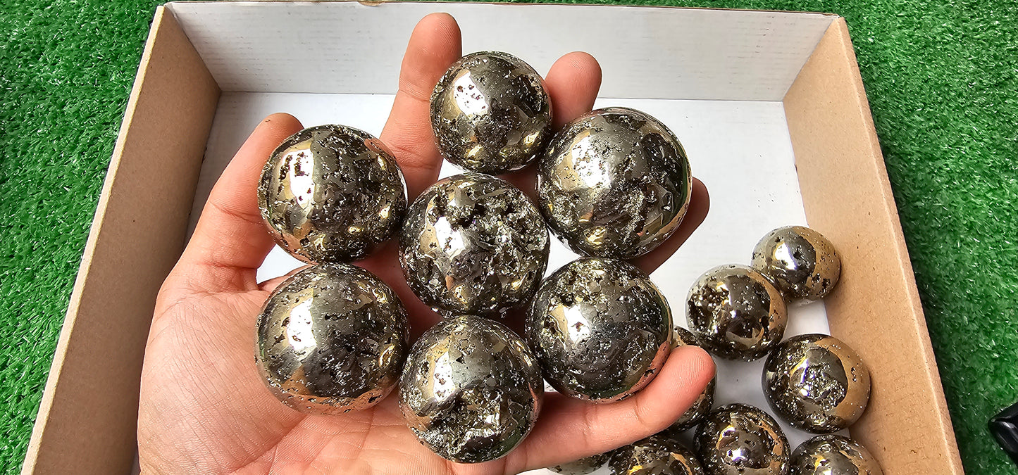 Lot 15 pcs Pyrite Sphere