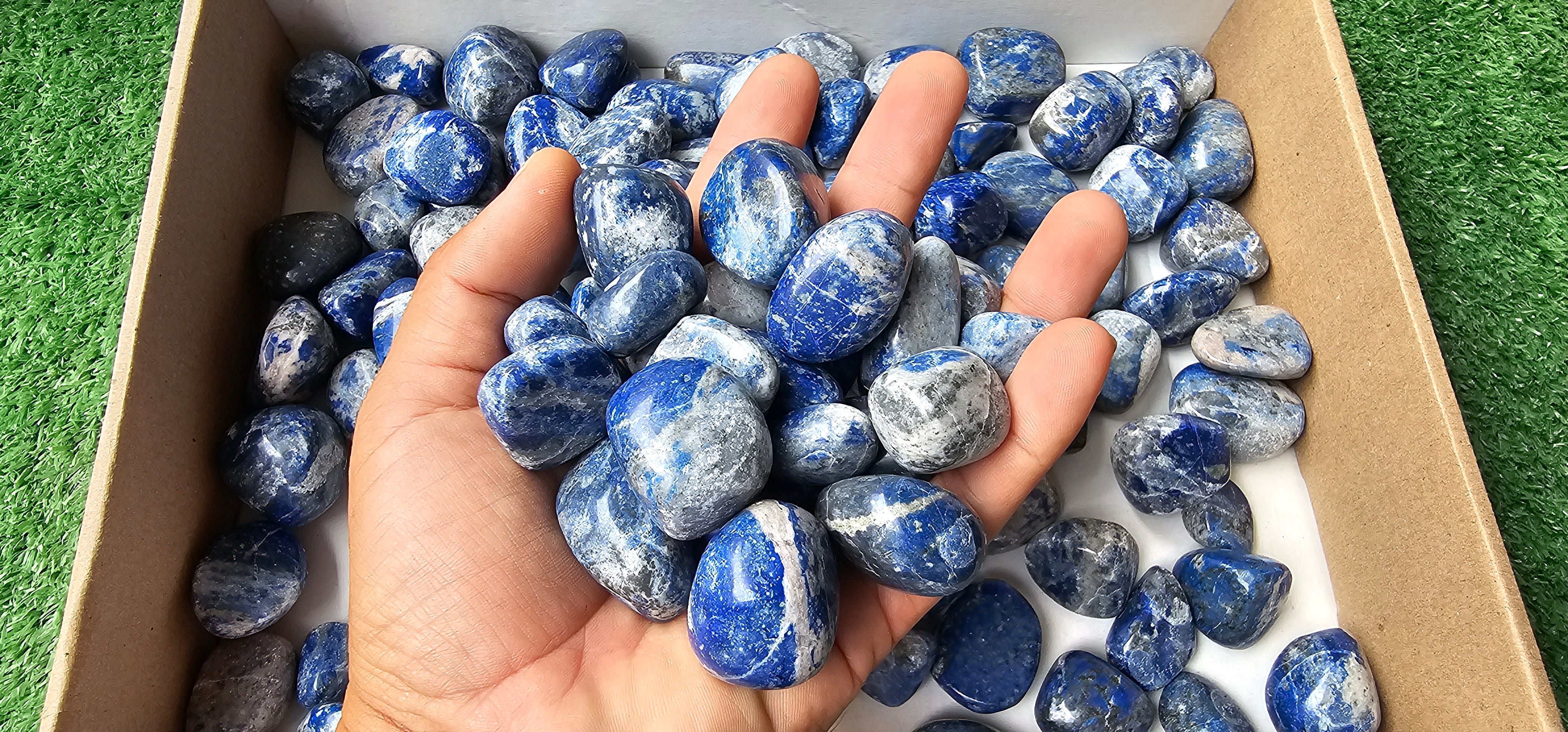 Lot 2 kg Lapis Lazuli Tumbled