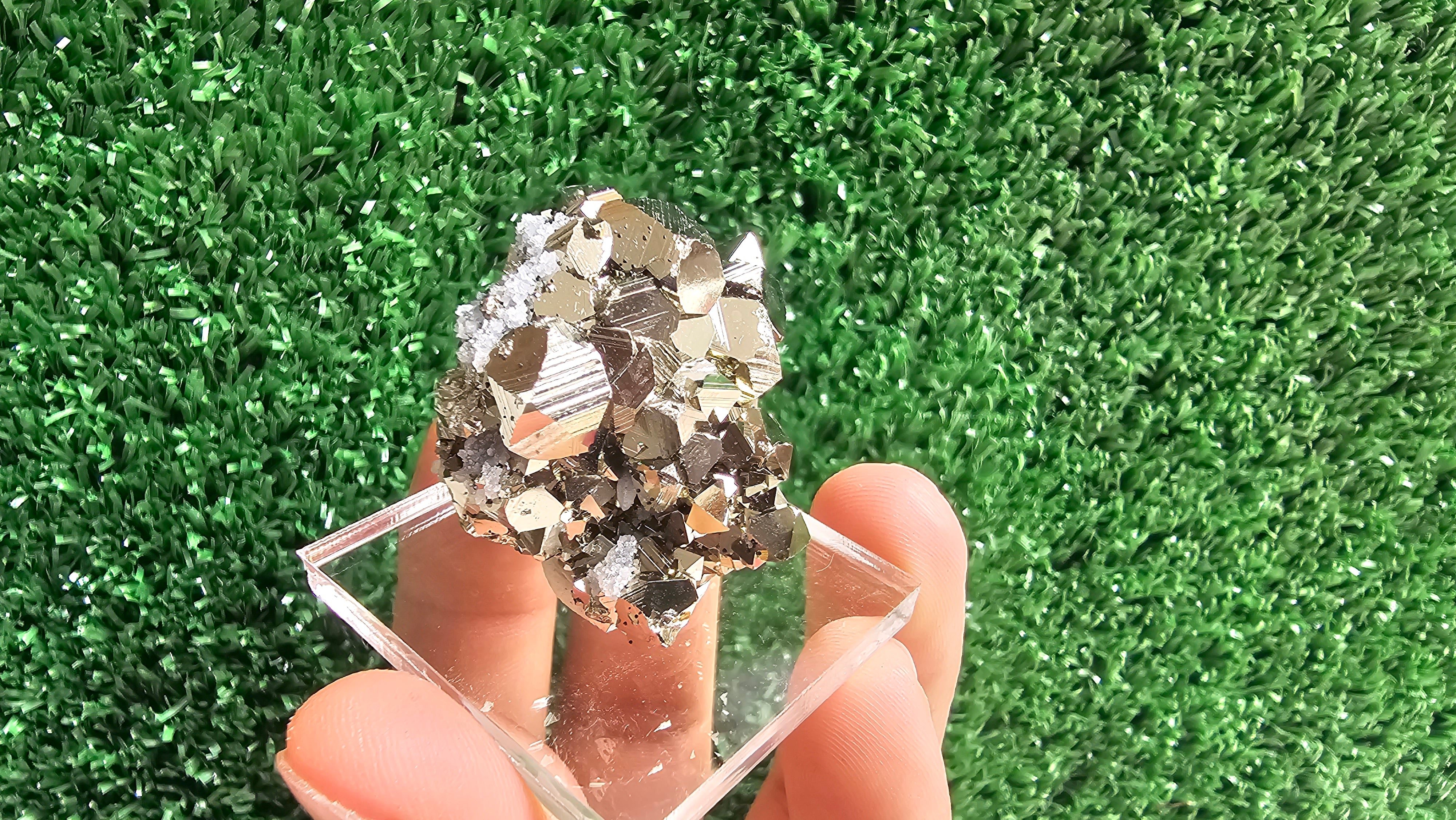 pyrite octahedral