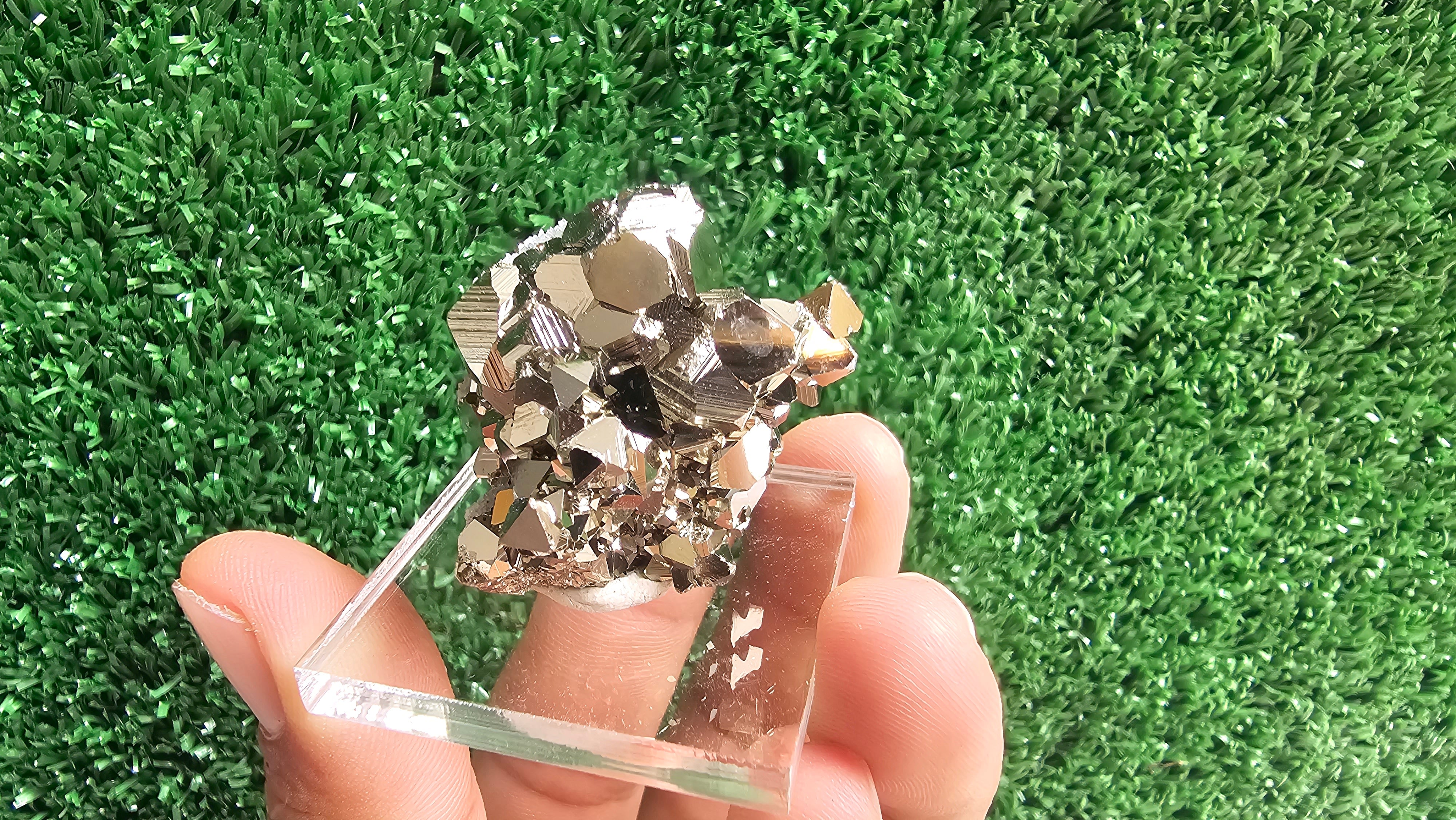 pyrite octahedral