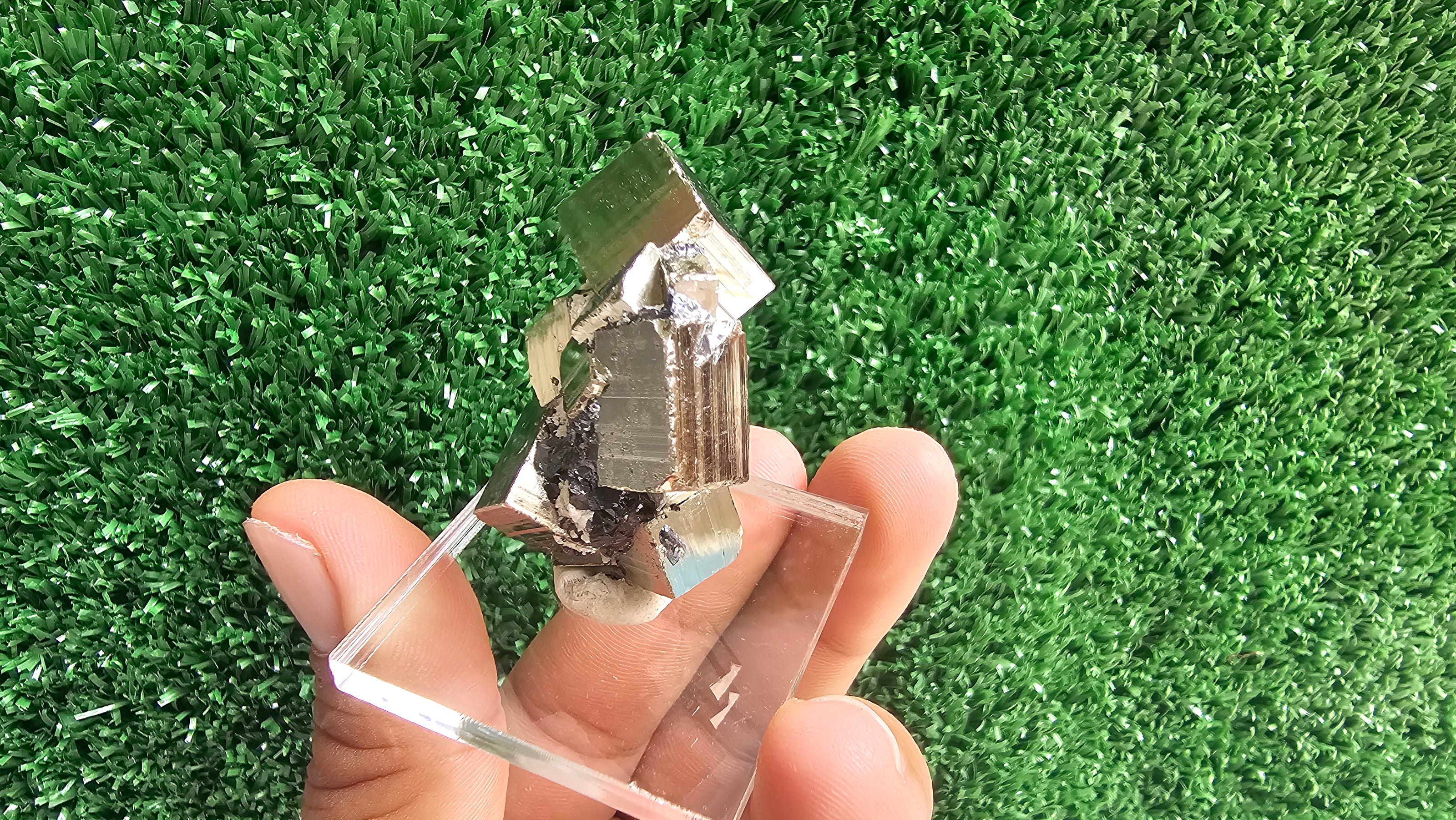 pyrite octahedral