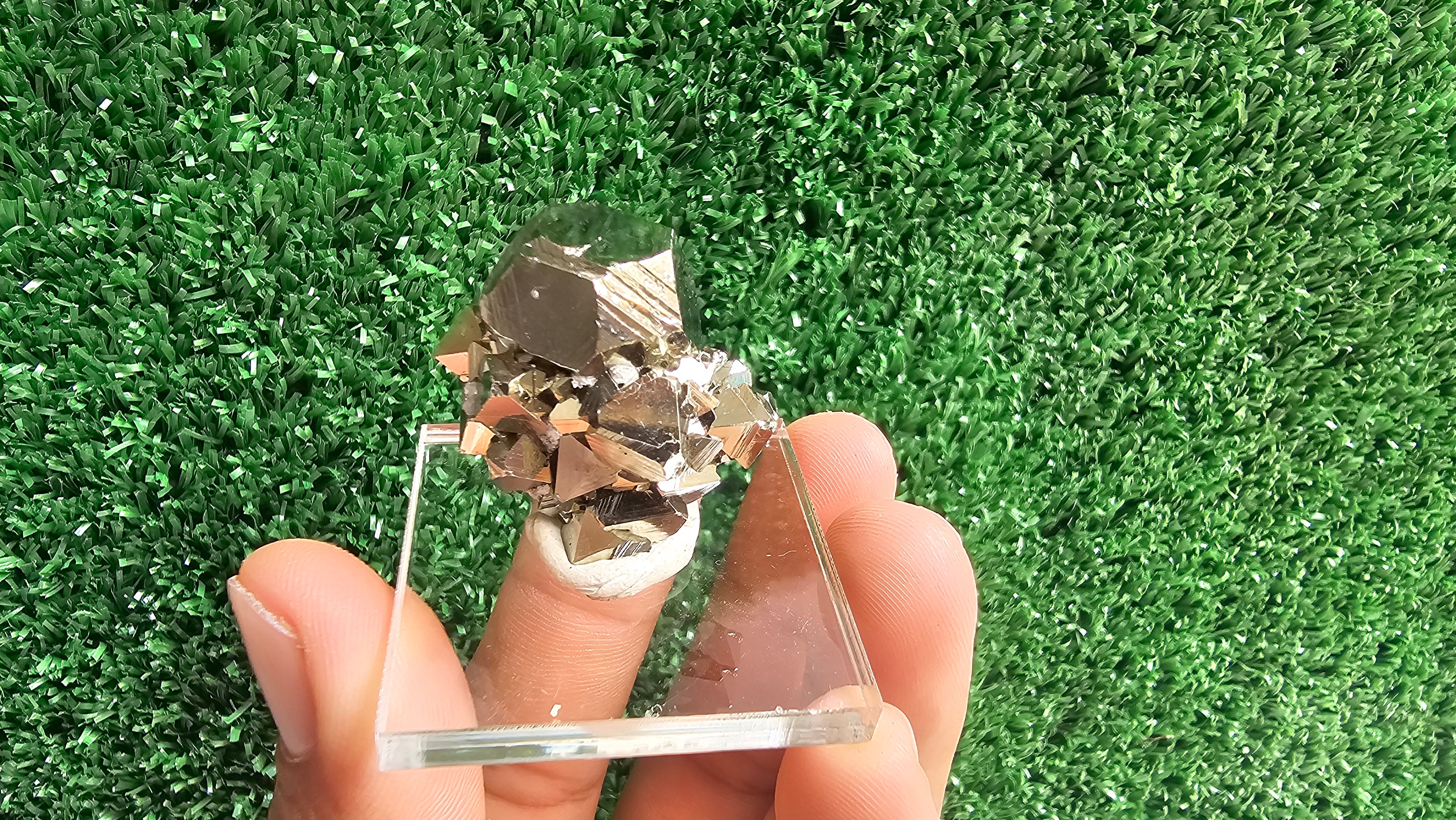 pyrite octahedral