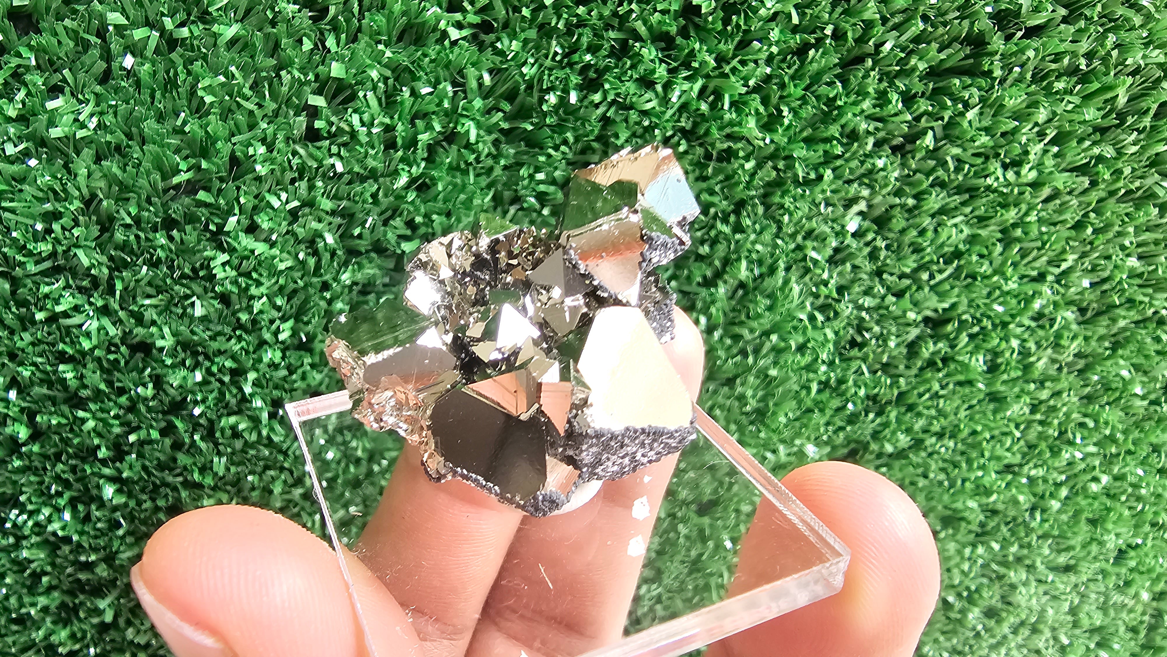 pyrite octahedral