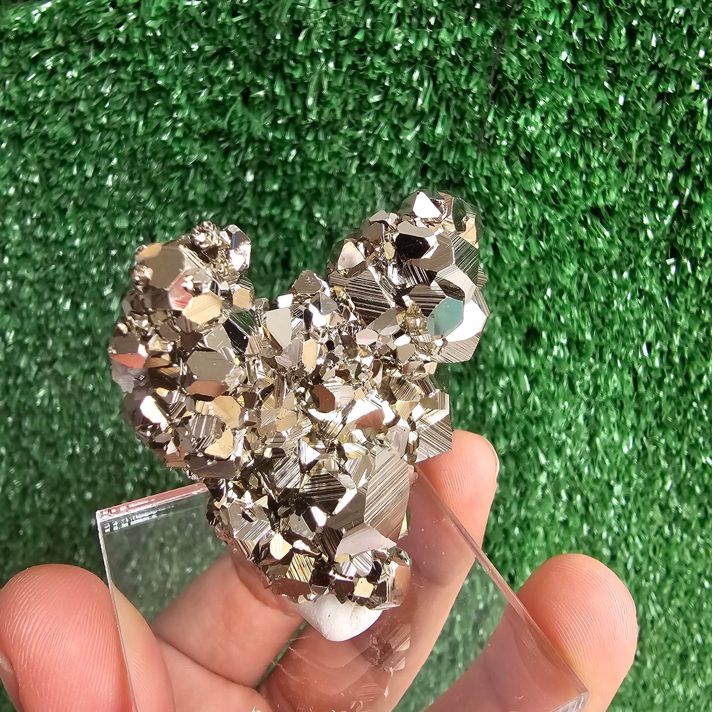 Pyrite octahedral