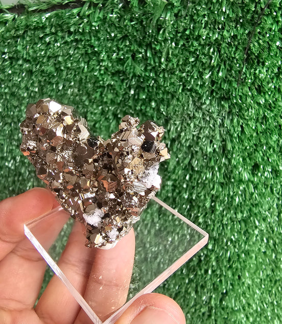 Pyrite octahedral