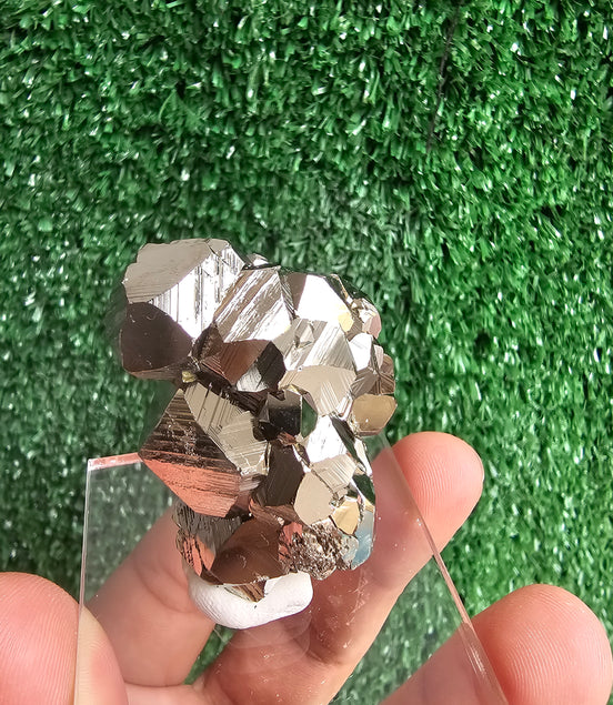 Pyrite octahedral