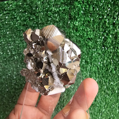 Pyrite octahedral