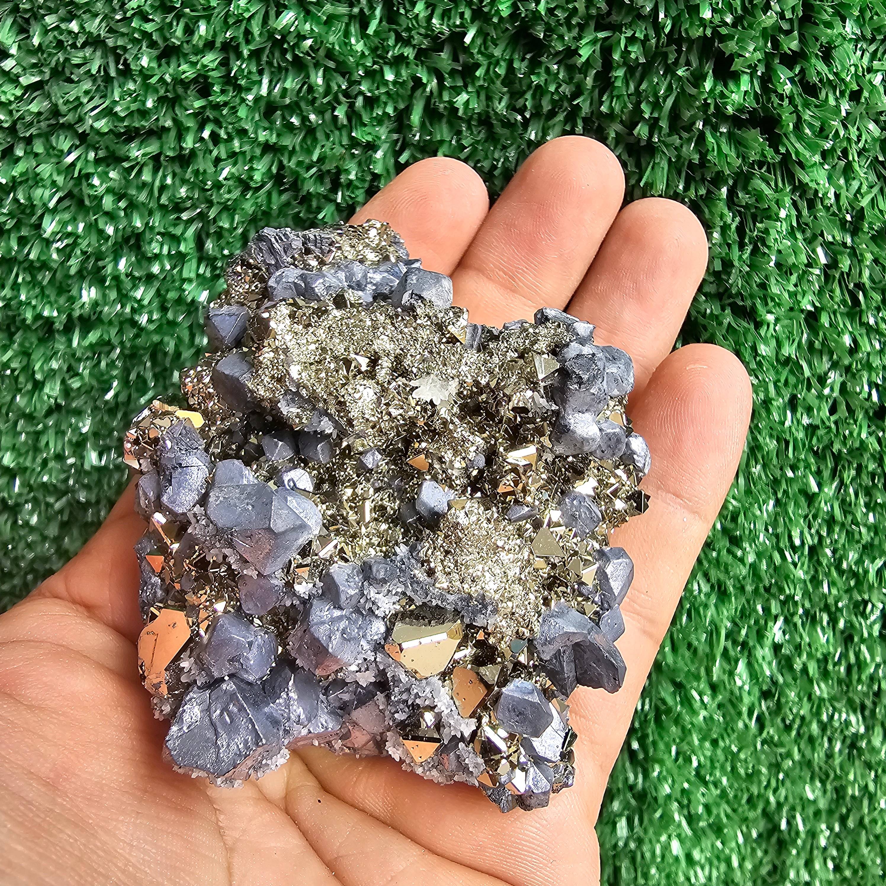 crystallized galena with Pyrite octahedral
