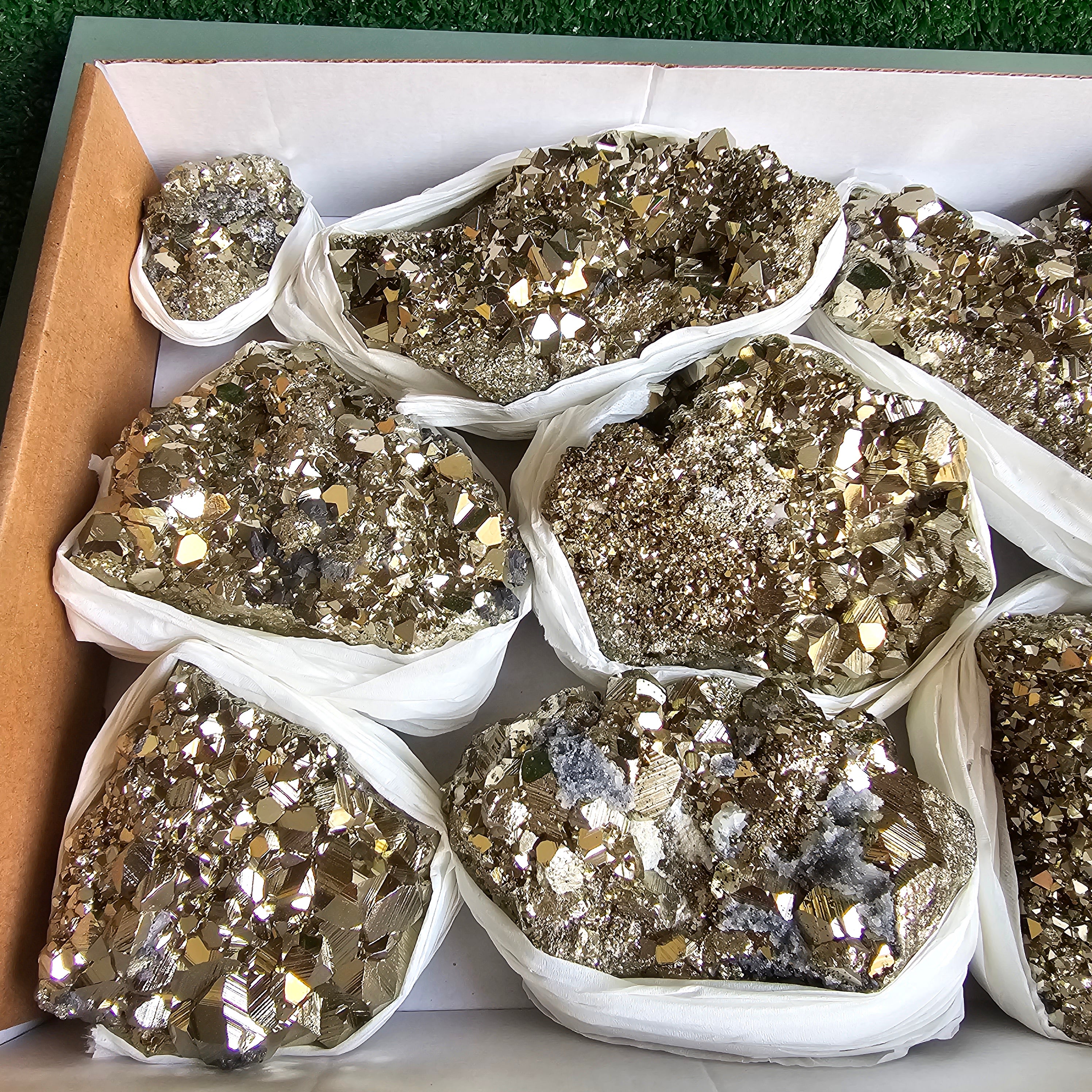 Flat pyrite Octahedral