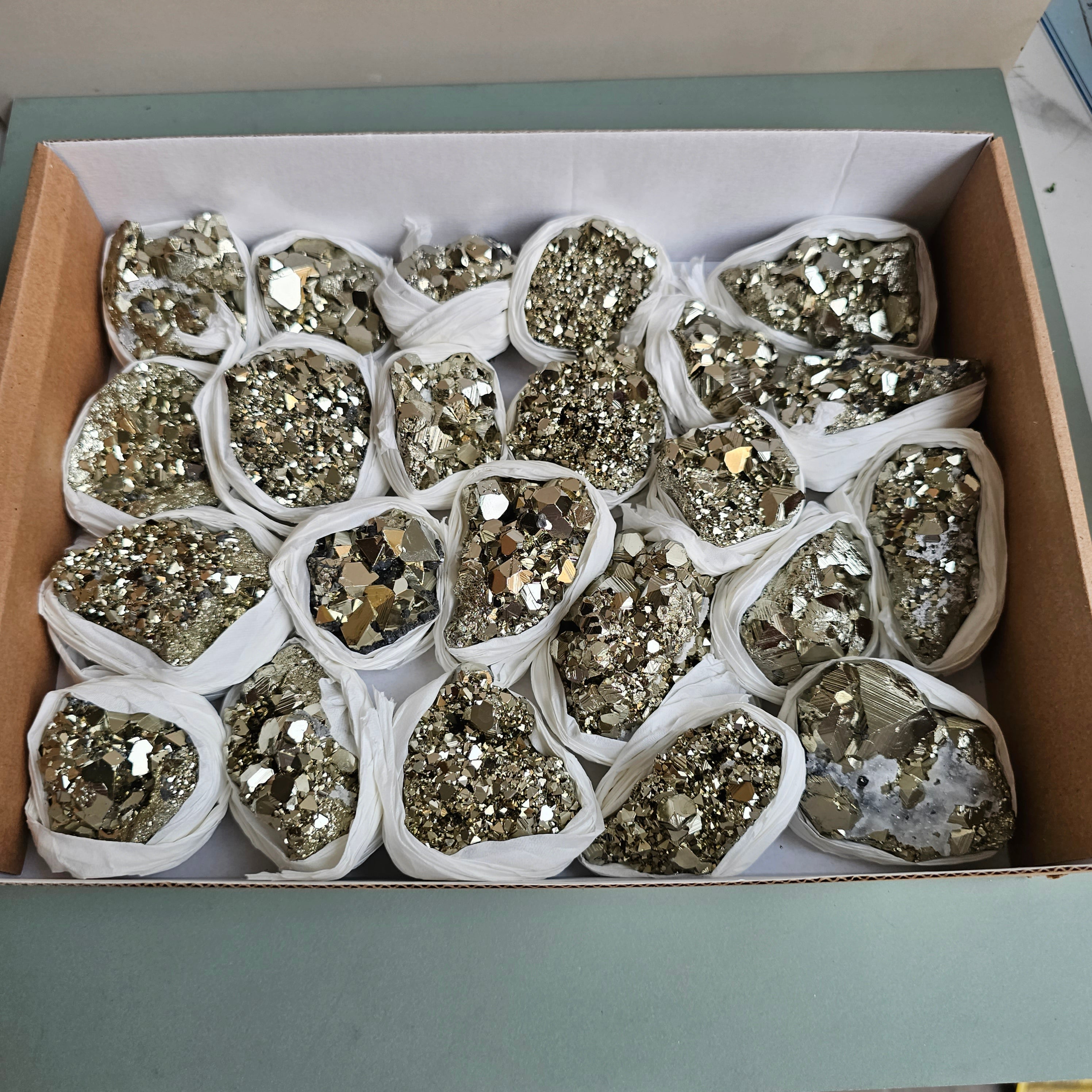 Flat pyrite Octahedral