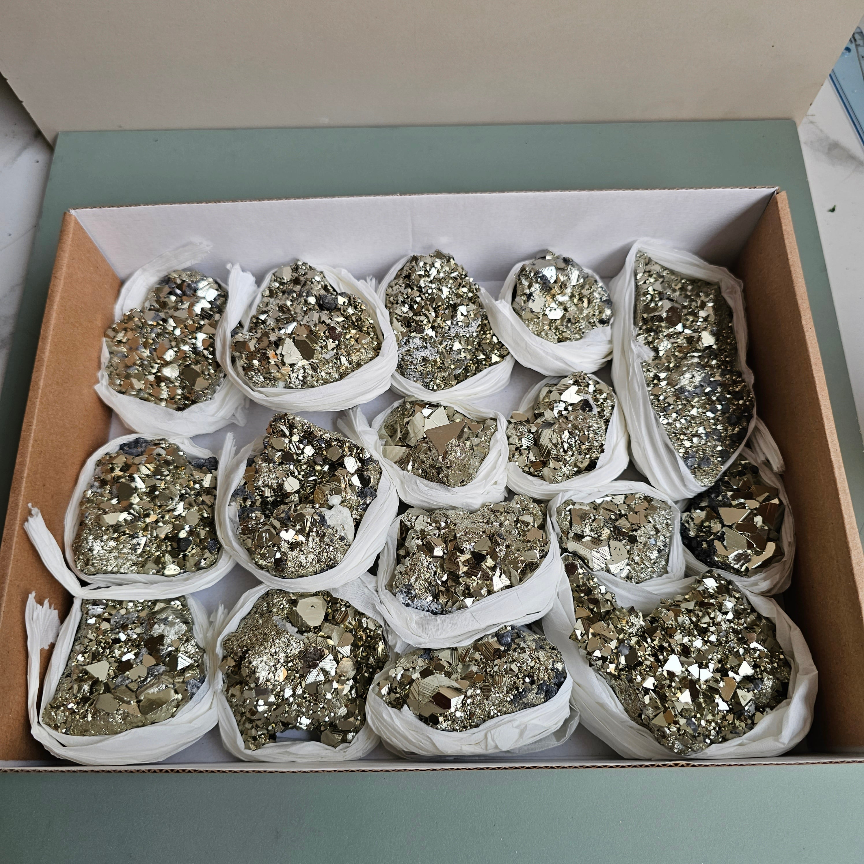Flat pyrite Octahedral