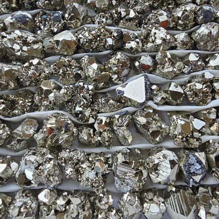 Box 115 pcs pyrite Octahedral