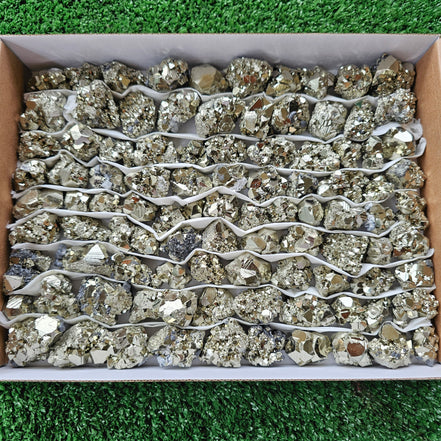 Box 96 pcs pyrite Octahedral