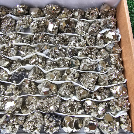 Box 96 pcs pyrite Octahedral