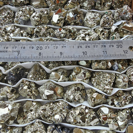 Box 96 pcs pyrite Octahedral