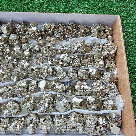 Box 80 pcs pyrite Octahedral