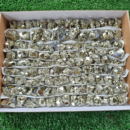 Box 105 pcs pyrite Octahedral