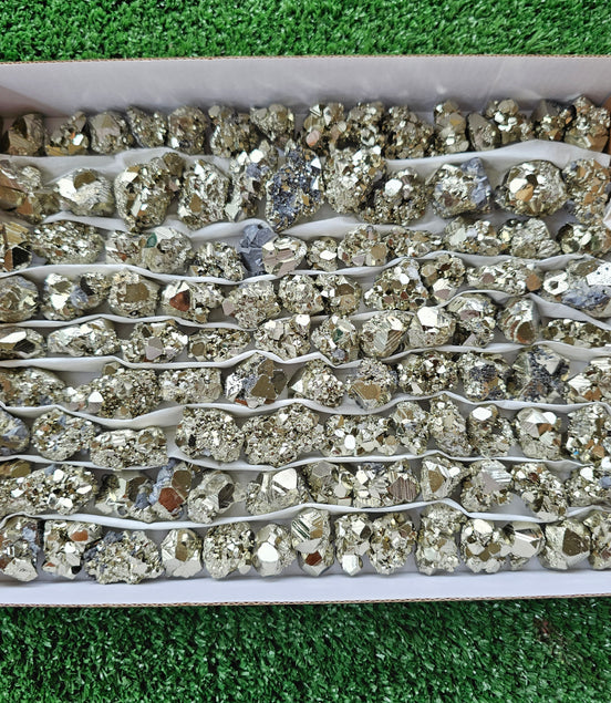Box 105 pcs pyrite Octahedral