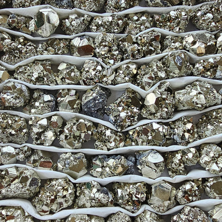 Box 102 pcs pyrite Octahedral