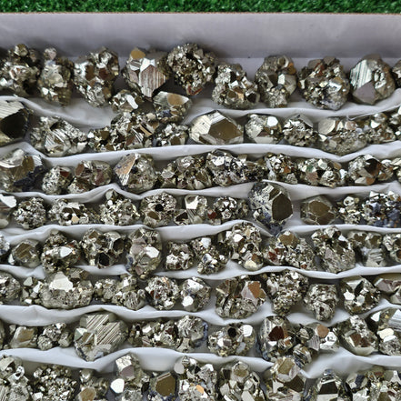 Box 100 pcs pyrite Octahedral