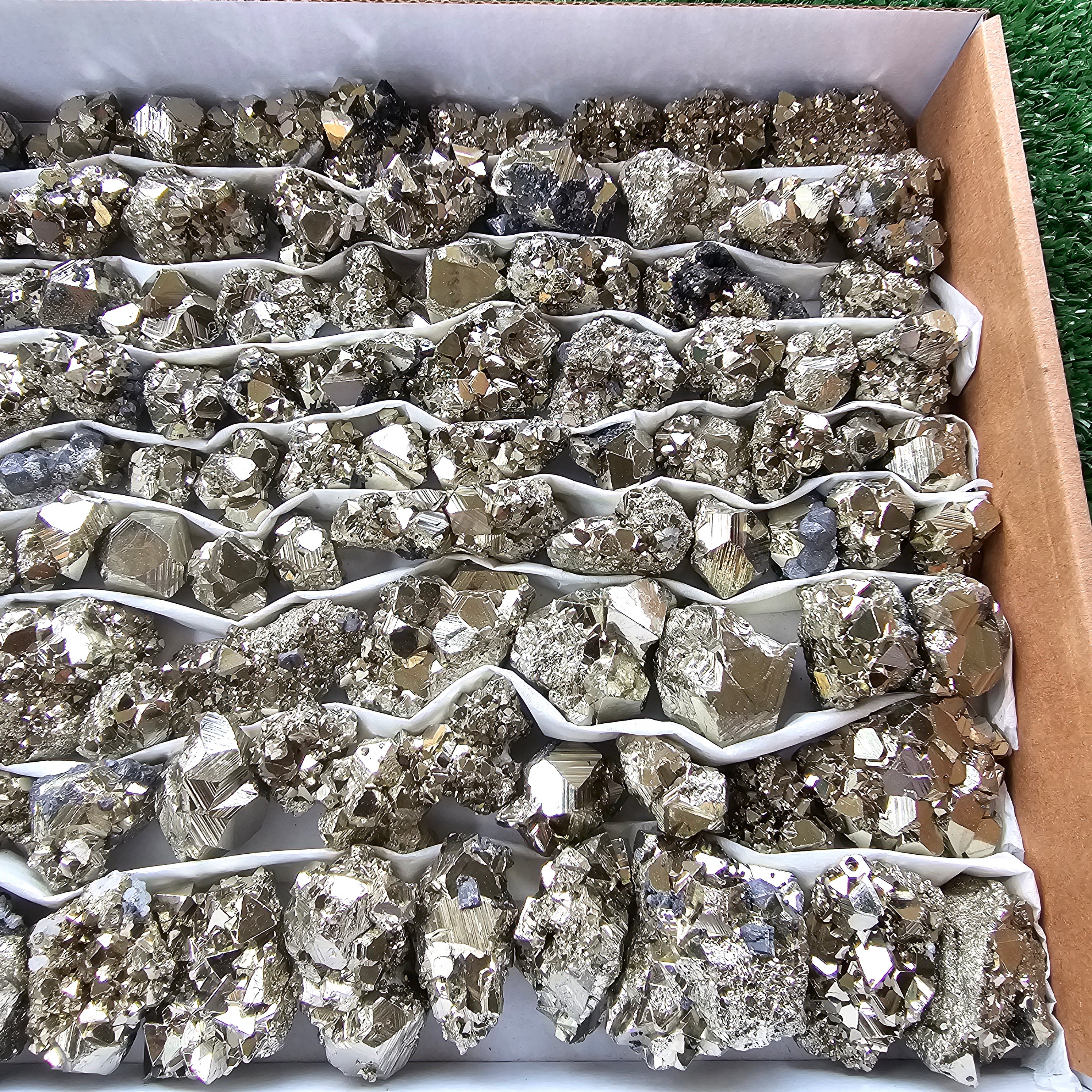 Box 104 pcs pyrite Octahedral