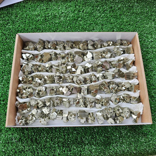Box 90 pcs pyrite Octahedral