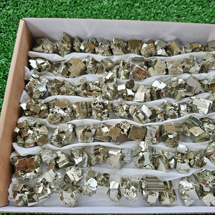 Box 90 pcs pyrite Octahedral