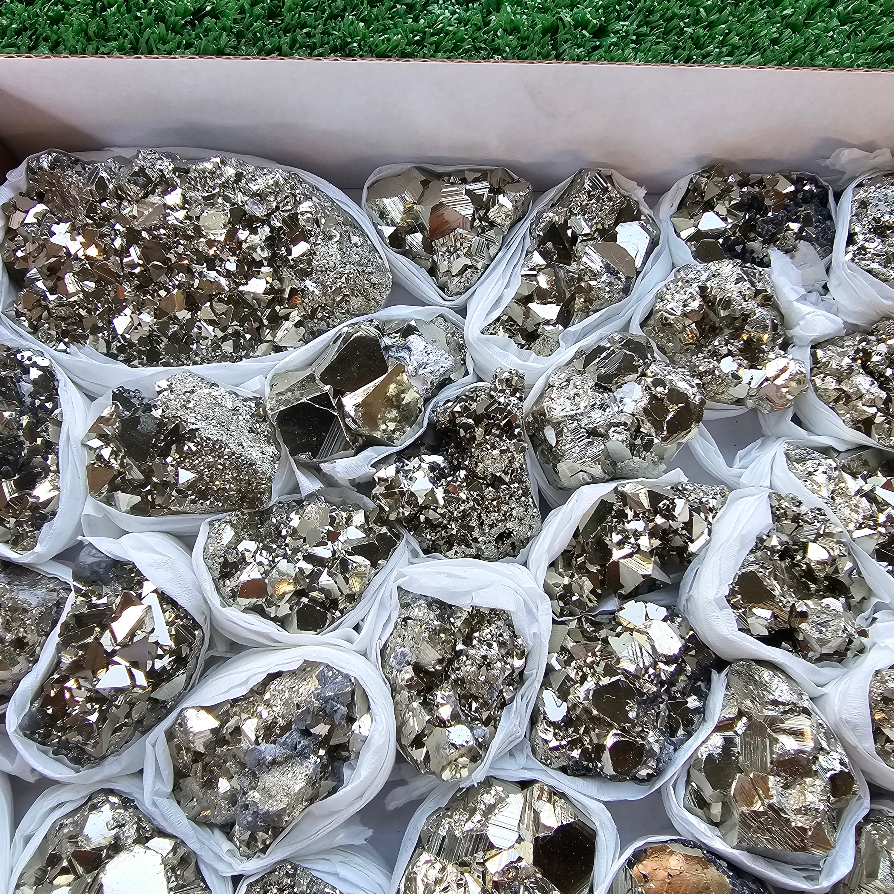 Box 46 pcs pyrite Octahedral