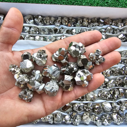 Box 150 pcs pyrite Octahedral