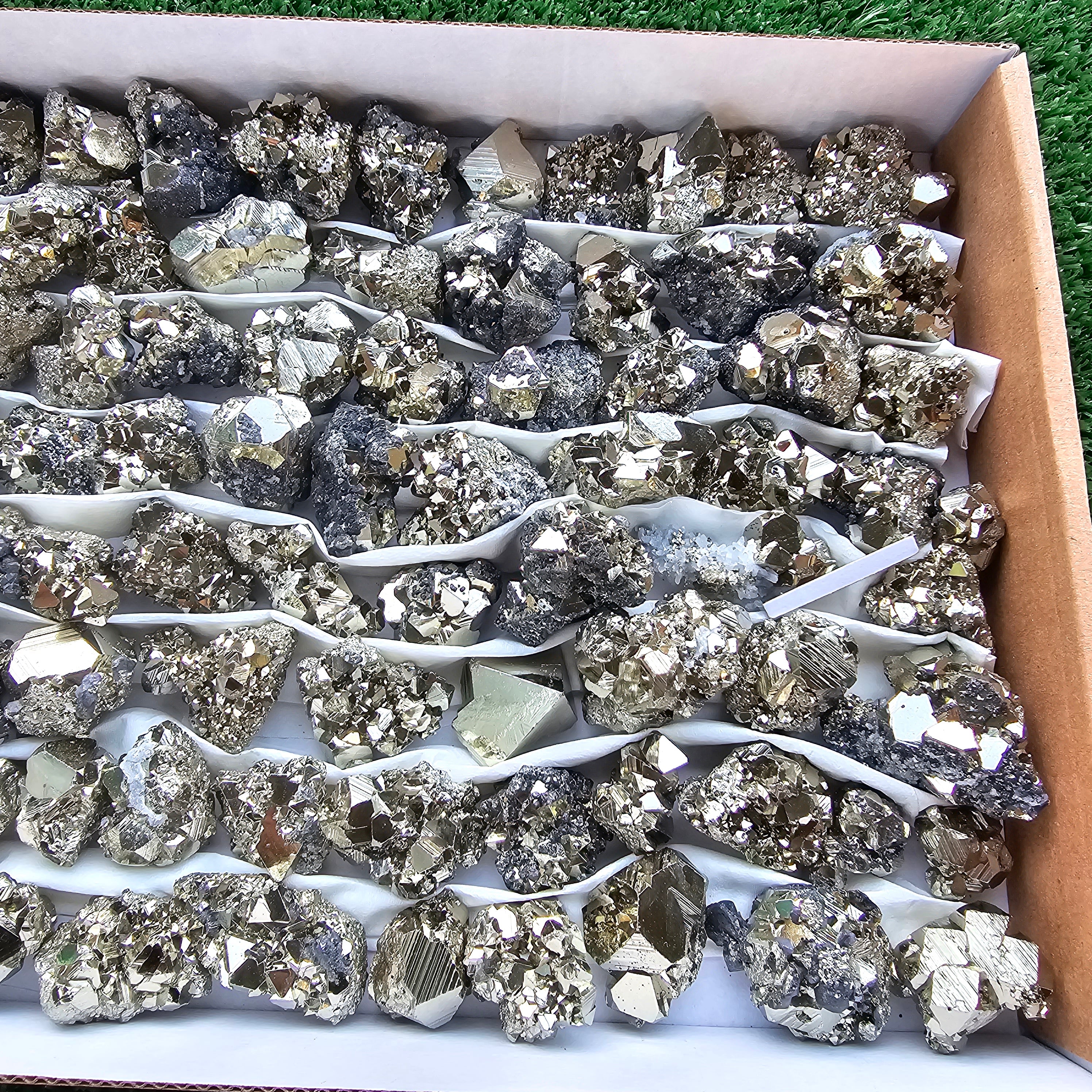 Box 80 pcs pyrite Octahedral