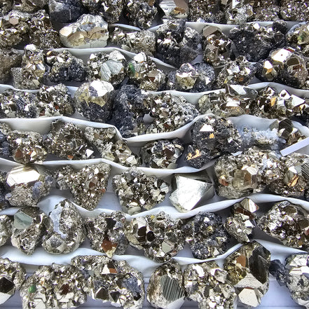 Box 80 pcs pyrite Octahedral
