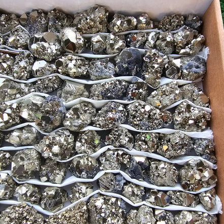 Box 97  pcs pyrite Octahedral