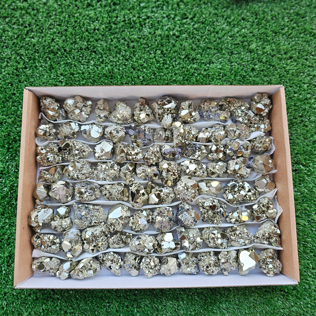 Box 80 pcs pyrite Octahedral