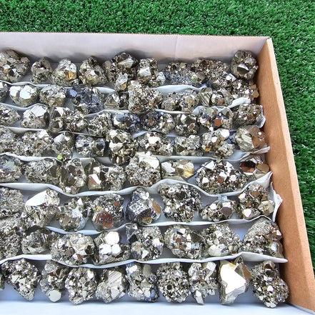 Box 80 pcs pyrite Octahedral