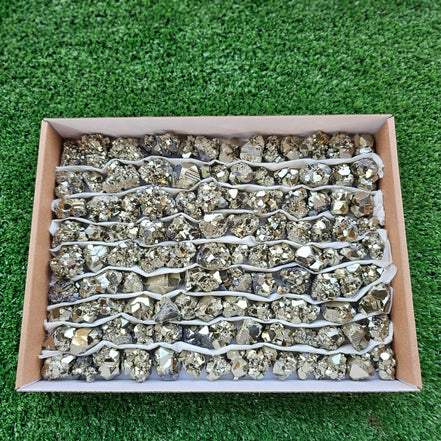 Box 111 pcs pyrite Octahedral
