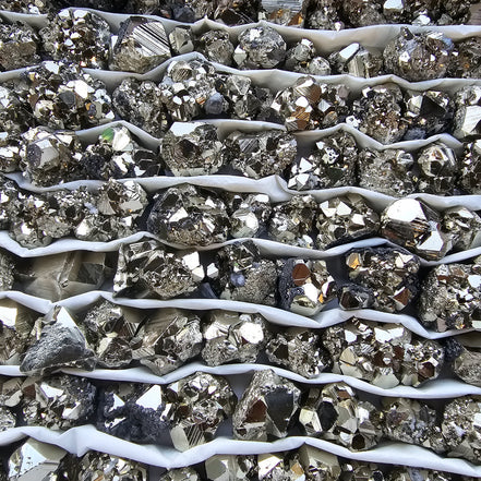 Box 111 pcs pyrite Octahedral