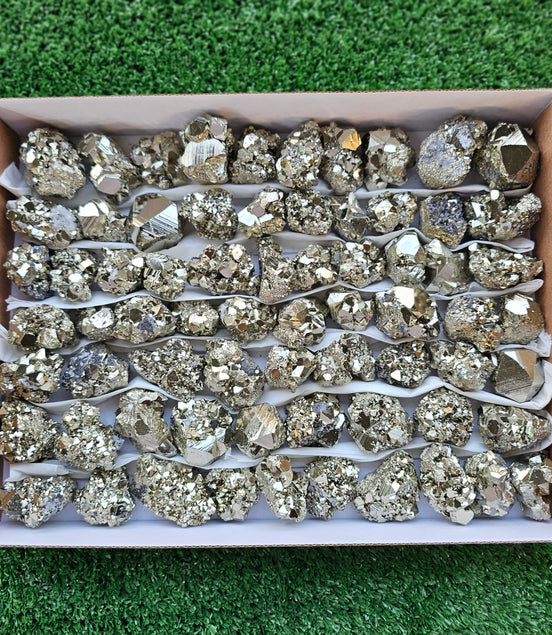 Box 68 pcs pyrite Octahedral