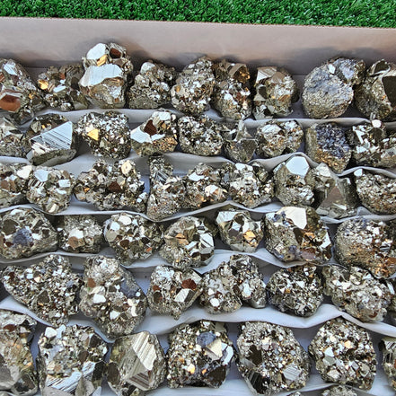 Box 68 pcs pyrite Octahedral