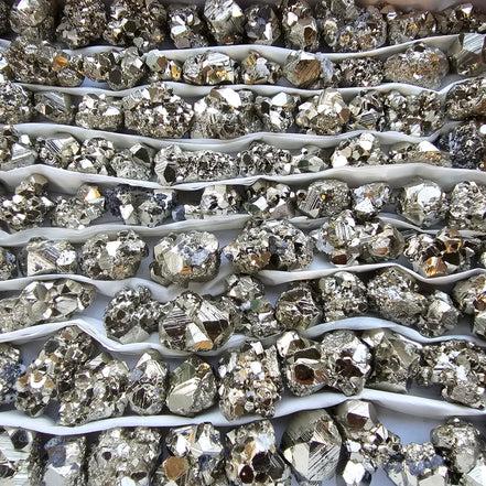 Box 107 pcs pyrite Octahedral