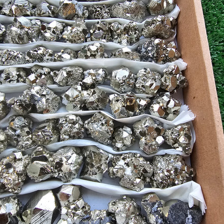 Box 107 pcs pyrite Octahedral