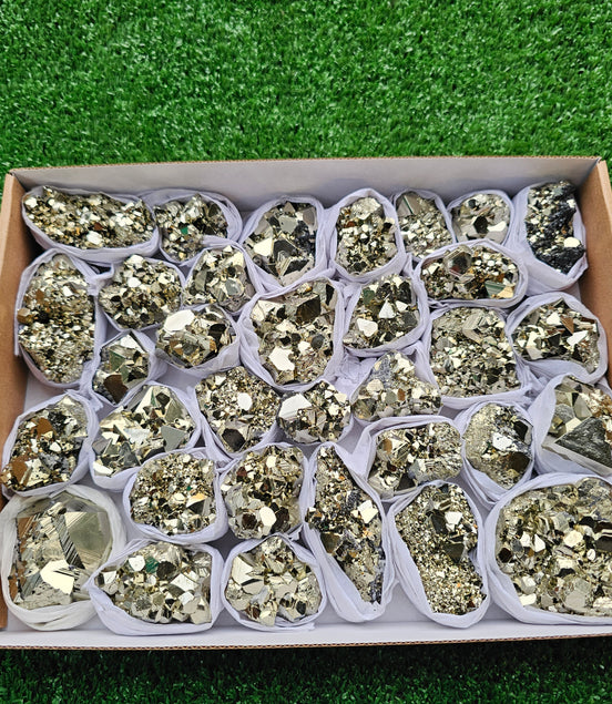 Box 32 pcs big pyrite Octahedral
