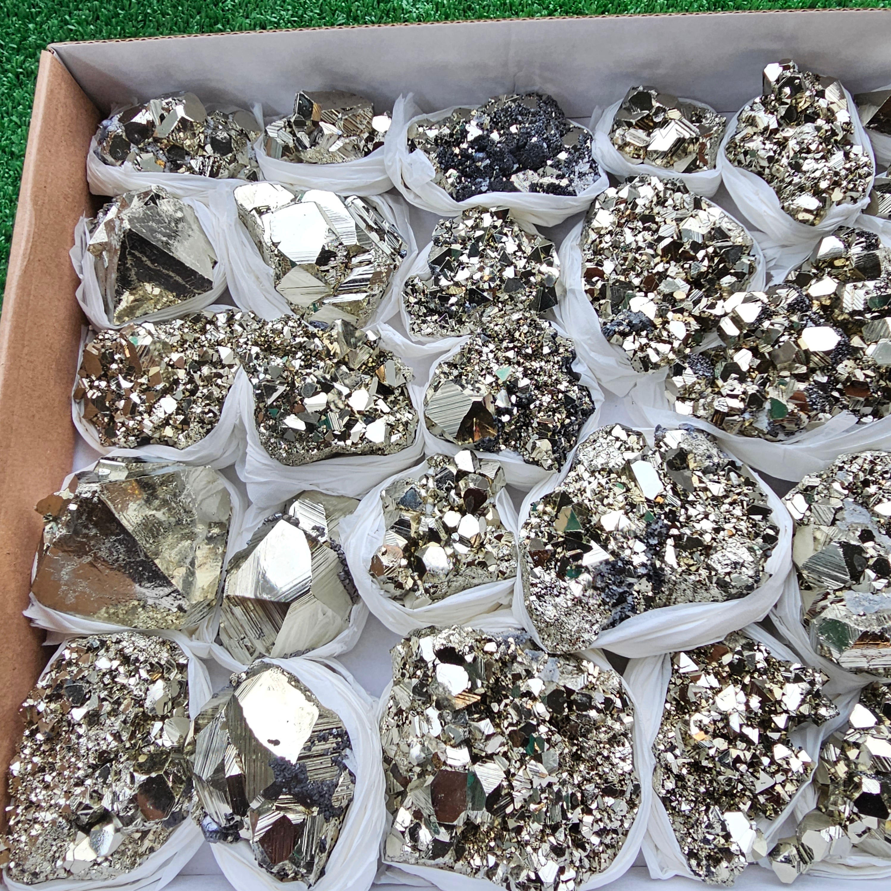 Box 28 pcs big pyrite Octahedral