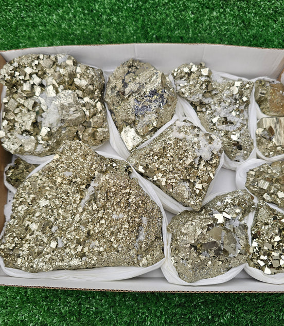 12 pc pyrite Cubic box