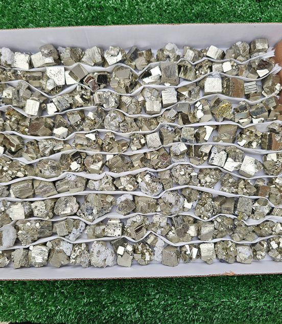 130 pc pyrite Cubic box