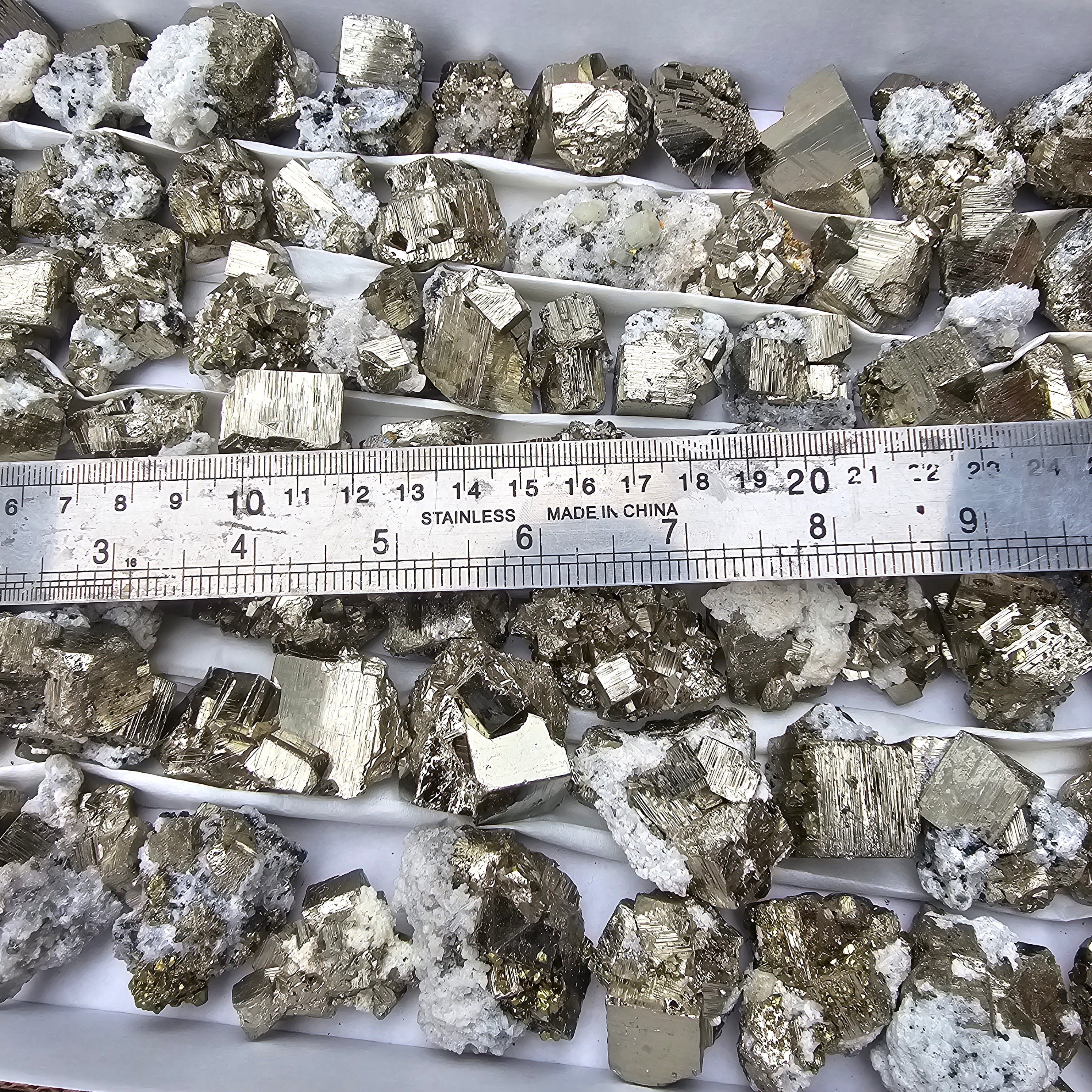 70 pc pyrite Cubic box