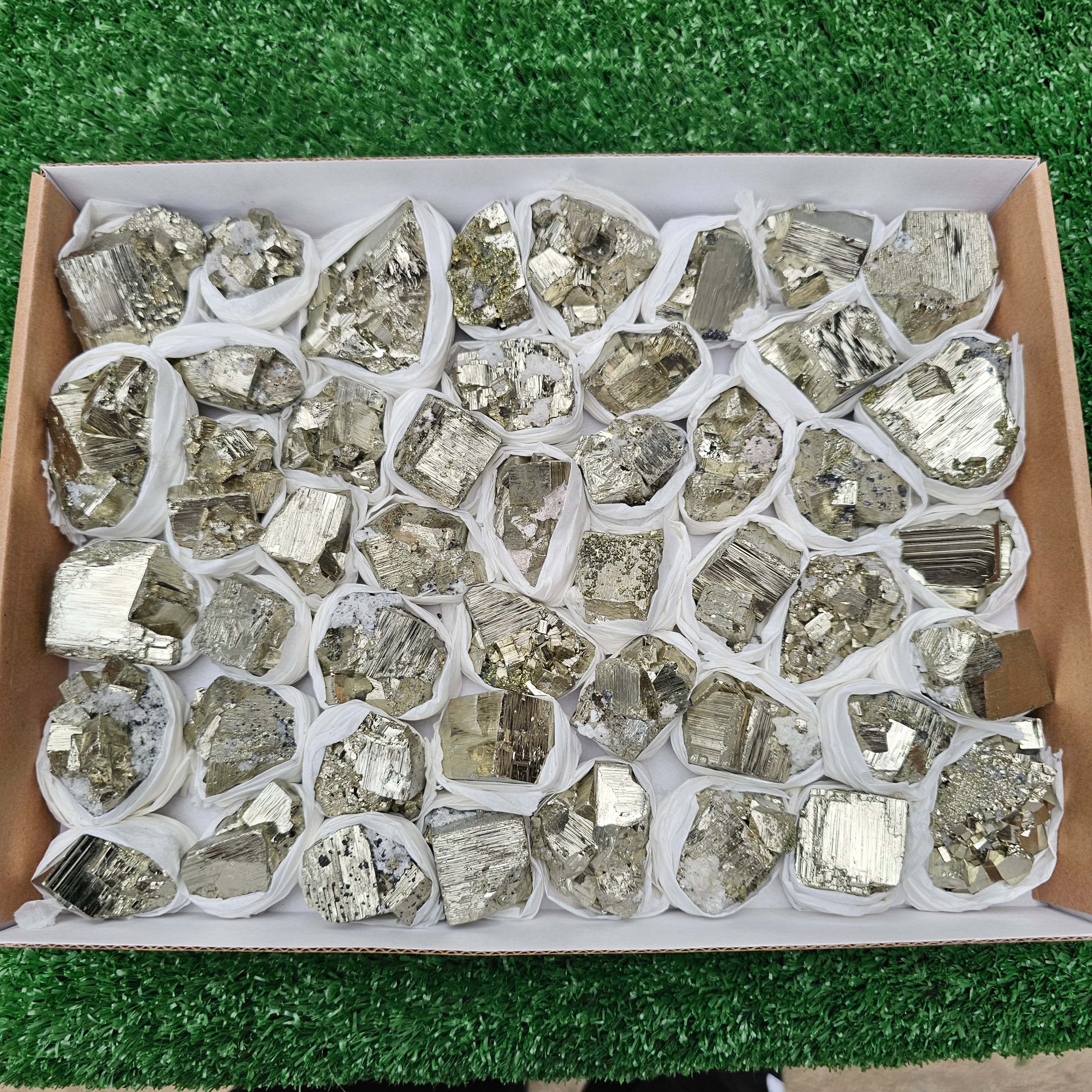 47 pc pyrite Cubic
